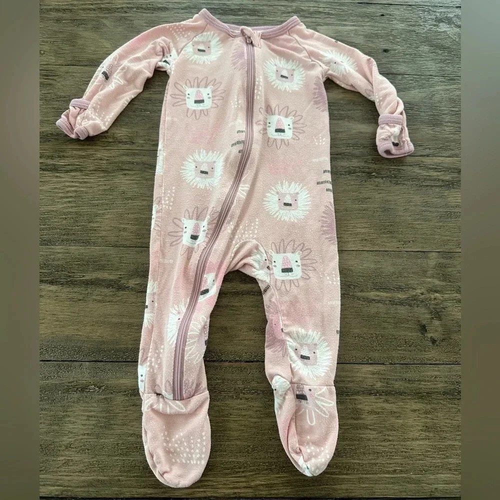 Bestaroo baby girls 0-3 months pastel pink Lion Zip Up Pajamas Modal‎ Sleeper